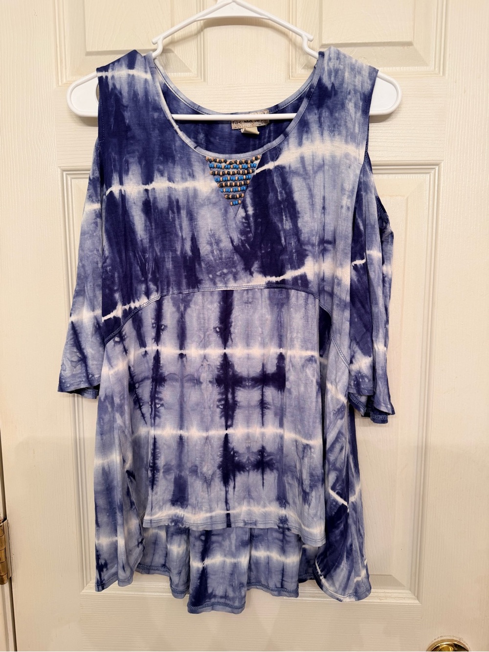 live and let live Blue and White Tie-Dye Cold-Shoulder Tunic with Beaded V